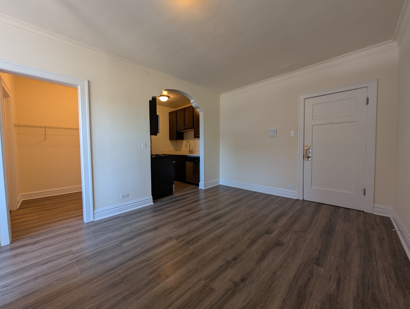 2936 W Palmer Street 405