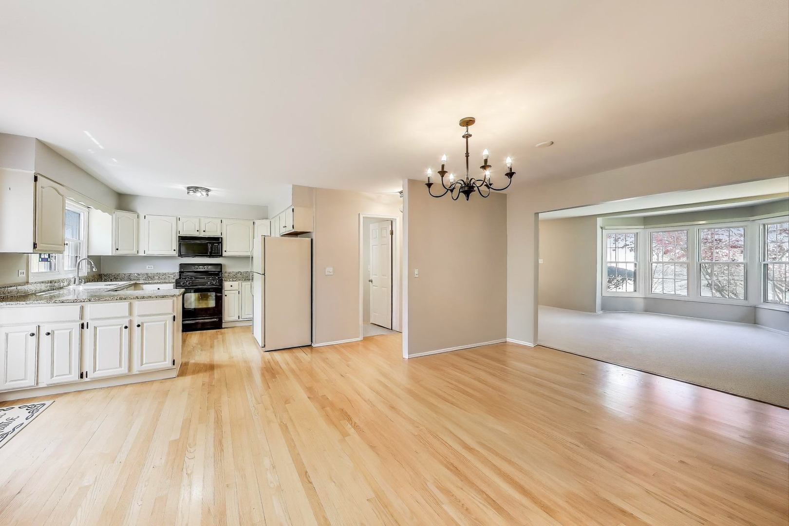 1022 Oakview Drive