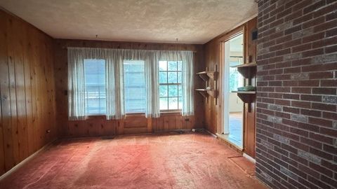 Tiny photo for Glen Ellyn, IL 60137 (MLS # 12615036)