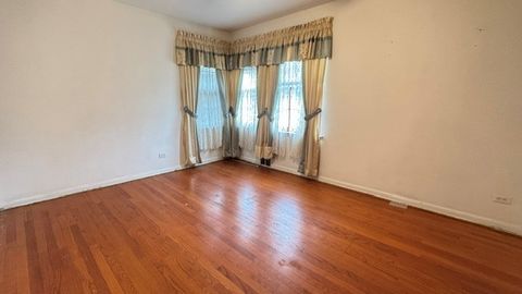 Tiny photo for Glen Ellyn, IL 60137 (MLS # 12615036)