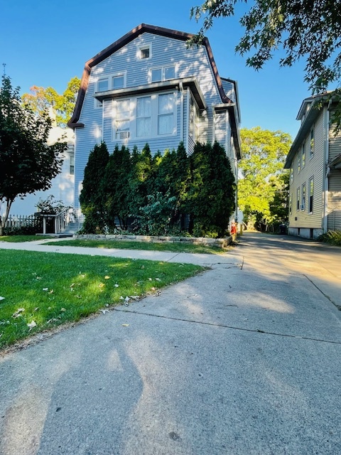 611 N Genesee Street