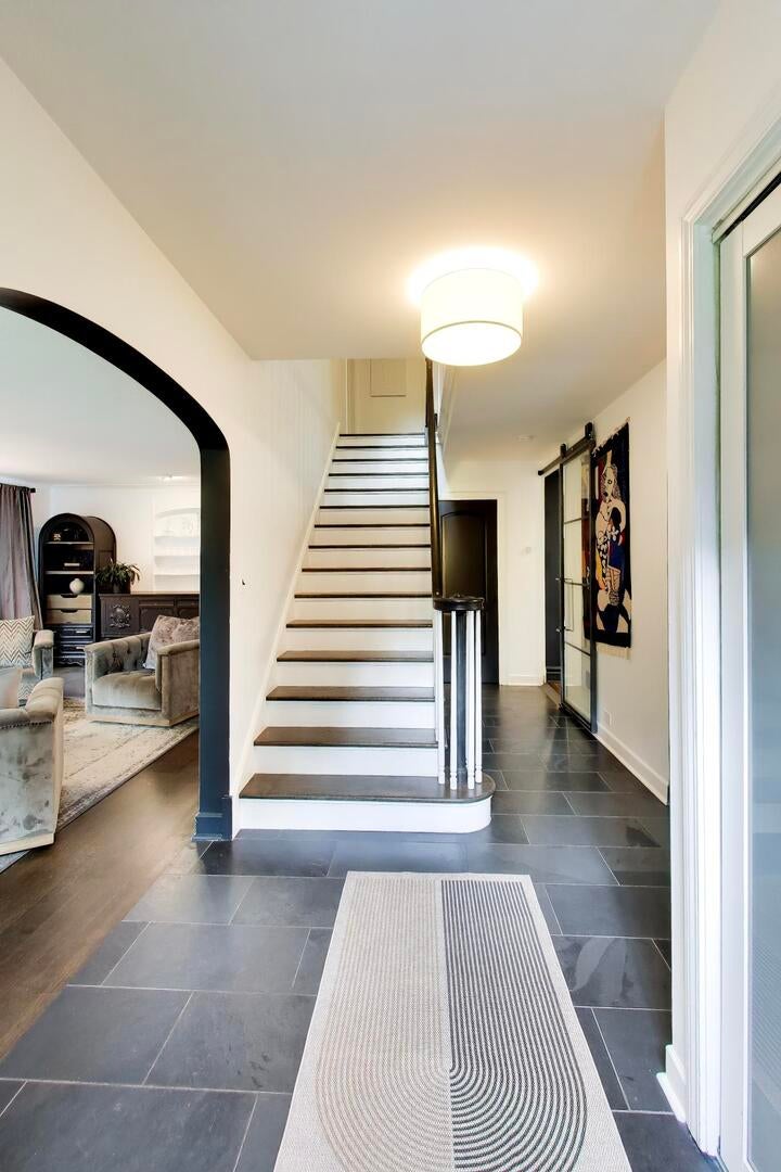 901 Locust Road