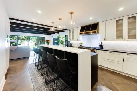 Tiny photo for 901 Locust Road, Wilmette, IL 60091 (MLS # 12762874)
