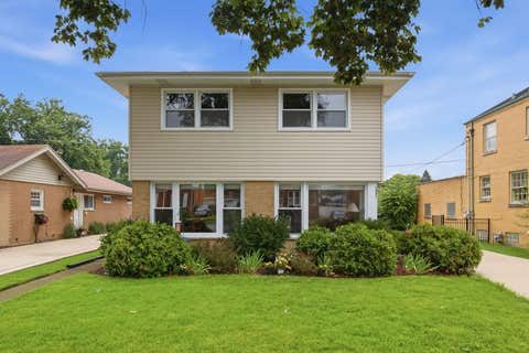 Tiny photo for 1451 Suffolk Avenue, Westchester, IL 60154 (MLS # 12726269)