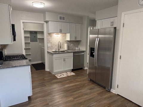 Tiny photo for 15802 Laramie Avenue #H, Oak Forest, IL 60452 (MLS # 12750415)