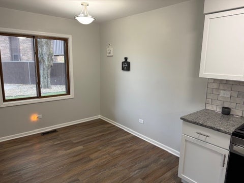 Tiny photo for 15802 Laramie Avenue #H, Oak Forest, IL 60452 (MLS # 12750415)