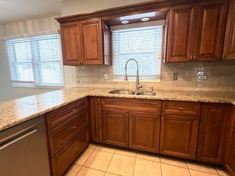 Tiny photo for 5N575 Abilene Trail, Bloomingdale, IL 60108 (MLS # 12578600)