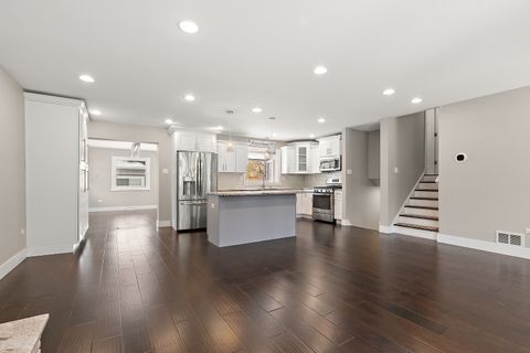 Tiny photo for 7433 S 88th Avenue, Justice, IL 60458 (MLS # 12515100)