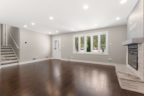 Tiny photo for 7433 S 88th Avenue, Justice, IL 60458 (MLS # 12515100)