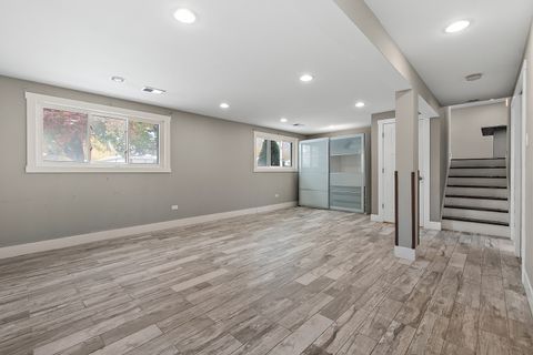 Tiny photo for 7433 S 88th Avenue, Justice, IL 60458 (MLS # 12515100)