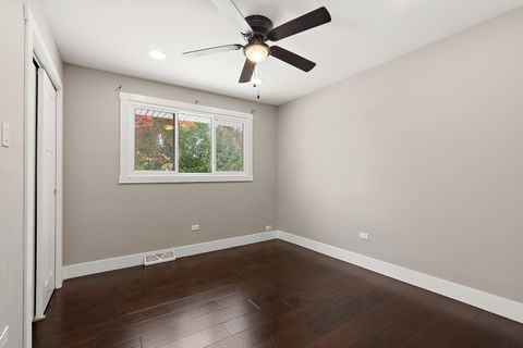 Tiny photo for 7433 S 88th Avenue, Justice, IL 60458 (MLS # 12515100)