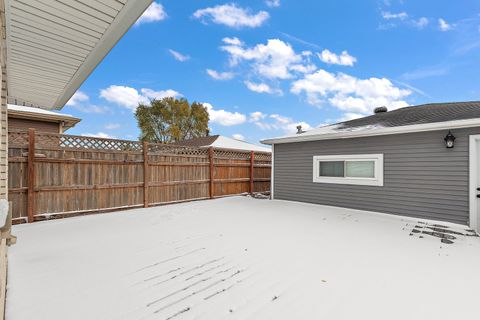 Tiny photo for 7433 S 88th Avenue, Justice, IL 60458 (MLS # 12515100)