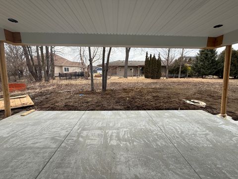 Tiny photo for 1913 S Stone Creek Boulevard, Urbana, IL 61802 (MLS # 12583101)