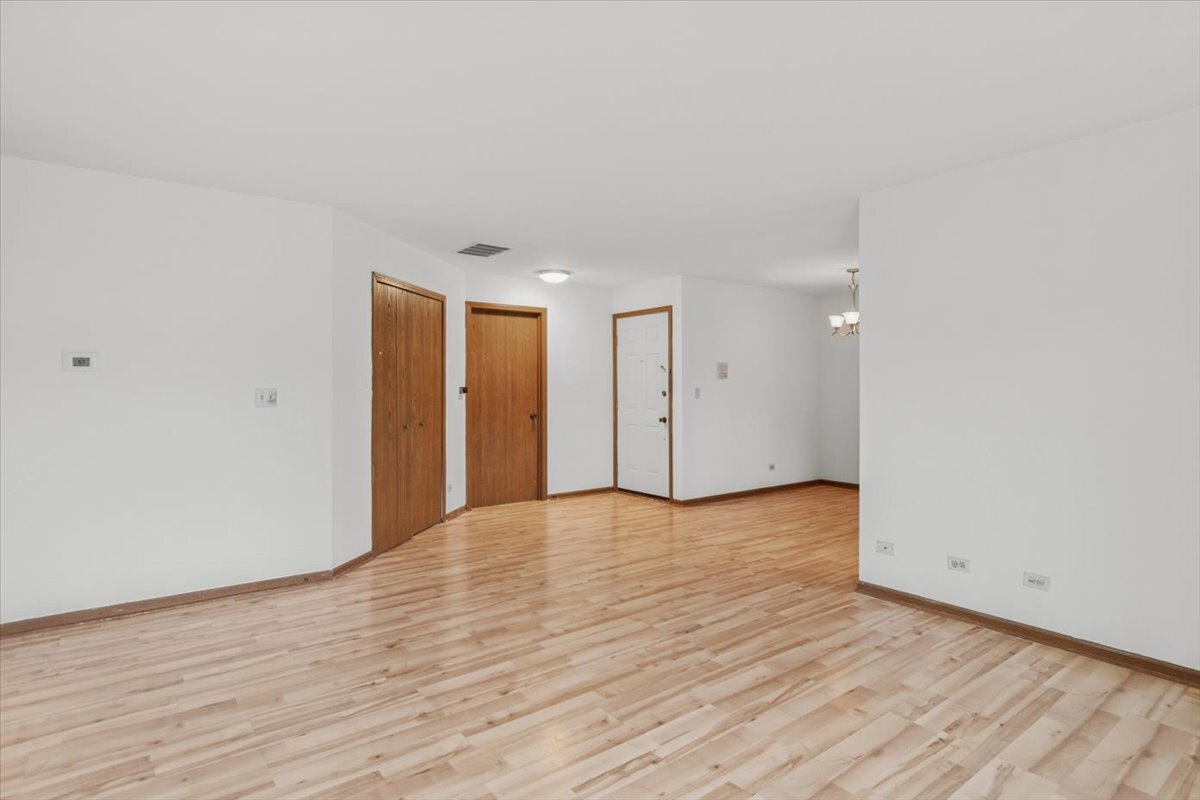 2337 Worthing Drive 102A