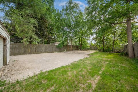 Tiny photo for 513 Pontiac Street, Joliet, IL 60432 (MLS # 12403100)