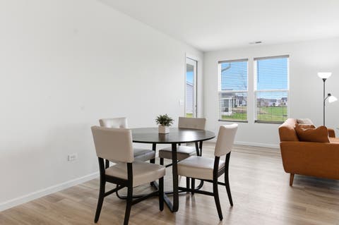 Tiny photo for 3327 Fulshear Circle, Aurora, IL 60503 (MLS # 12604248)