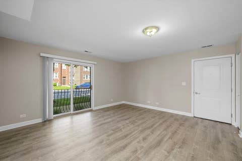 Tiny photo for 3423 Ridgeland Avenue #101, Berwyn, IL 60402 (MLS # 12718999)