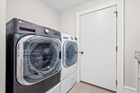 Tiny photo for 983 Cherry Street, Winnetka, IL 60093 (MLS # 12539915)