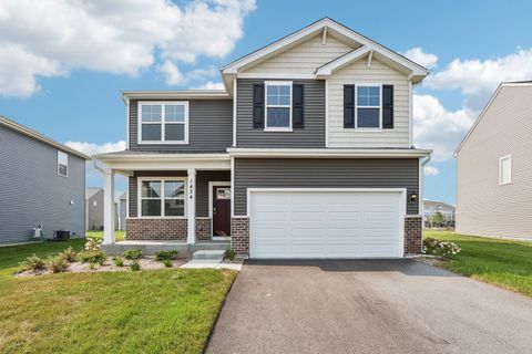 Photo of 1552 Aspen Court, Pingree Grove, IL 60140 (MLS # 12581406)