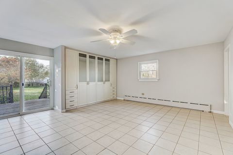 Tiny photo for 7832 Garden Lane, Justice, IL 60458 (MLS # 12520054)