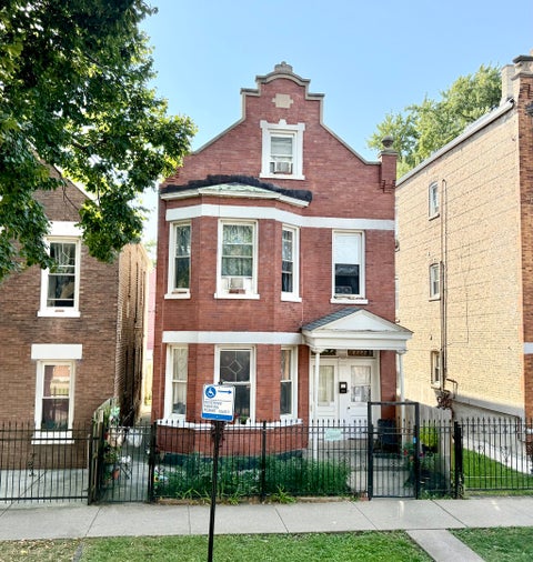 Photo of 2722 S Homan Avenue, Chicago, IL 60623 (MLS # 12754448)