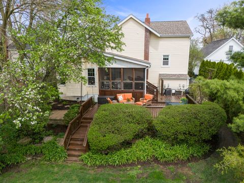 Tiny photo for 283 HILLSIDE Avenue, Glen Ellyn, IL 60137 (MLS # 12620839)