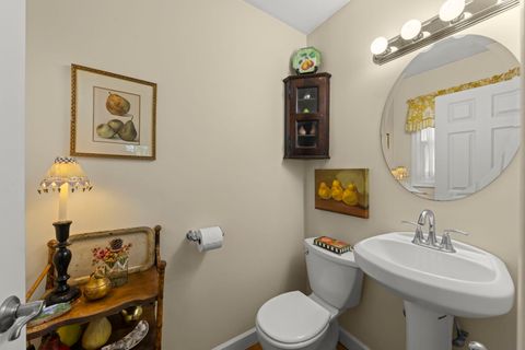 Tiny photo for 283 HILLSIDE Avenue, Glen Ellyn, IL 60137 (MLS # 12620839)