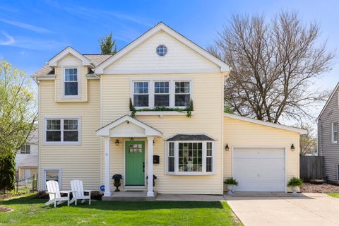 Photo of 283 HILLSIDE Avenue, Glen Ellyn, IL 60137 (MLS # 12620839)