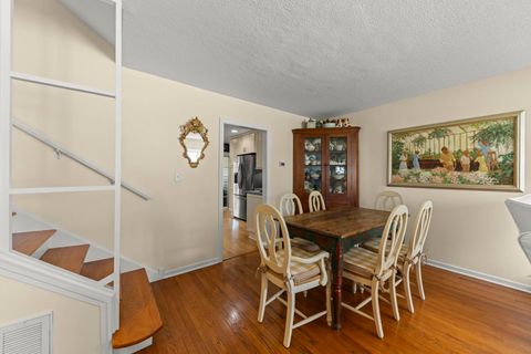 Tiny photo for 283 HILLSIDE Avenue, Glen Ellyn, IL 60137 (MLS # 12620839)