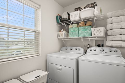 Tiny photo for 684 Vine Street, Hampshire, IL 60140 (MLS # 12585463)