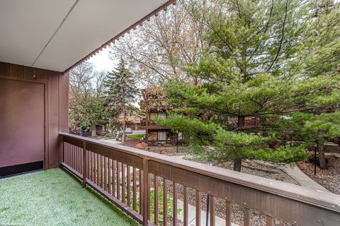 A home in Oak Lawn