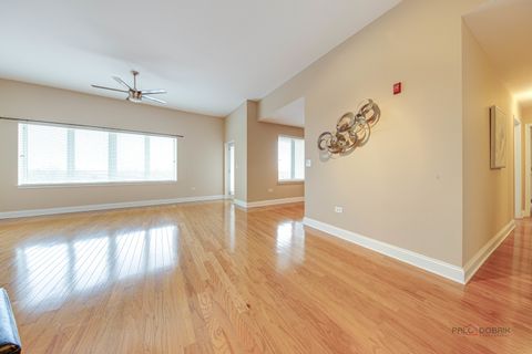 Tiny photo for 125 N Buffalo Grove Road #407, Buffalo Grove, IL 60089 (MLS # 12606920)