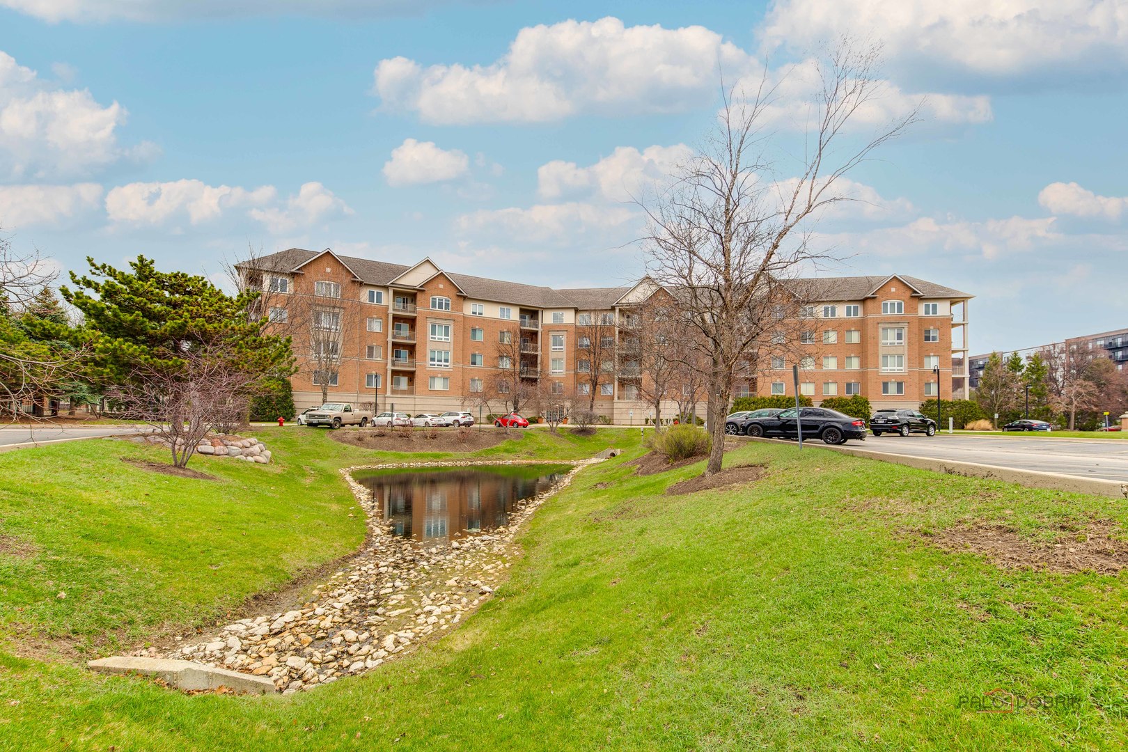 125 N Buffalo Grove Road 407