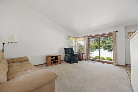Tiny photo for 205 Woodlet Lane, Bolingbrook, IL 60490 (MLS # 12649725)