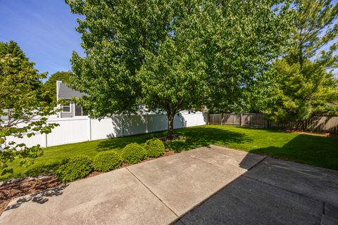 Tiny photo for 205 Woodlet Lane, Bolingbrook, IL 60490 (MLS # 12649725)