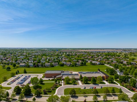 Tiny photo for 205 Woodlet Lane, Bolingbrook, IL 60490 (MLS # 12649725)
