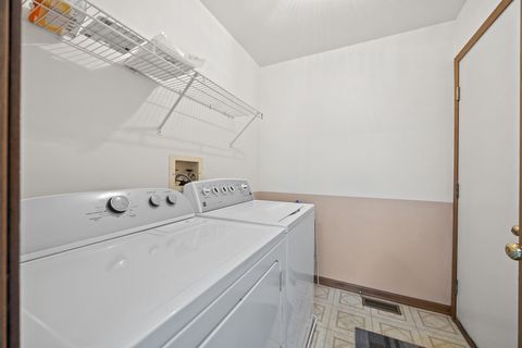 Tiny photo for 205 Woodlet Lane, Bolingbrook, IL 60490 (MLS # 12649725)