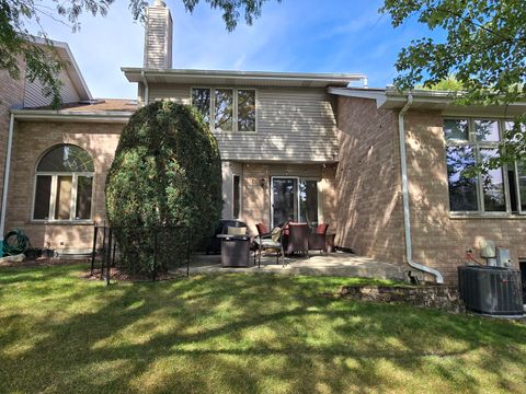 Tiny photo for 180 GROVE Court, Lemont, IL 60439 (MLS # 12477218)