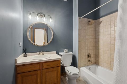 Tiny photo for 180 GROVE Court, Lemont, IL 60439 (MLS # 12477218)