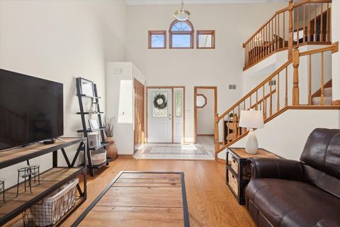 Tiny photo for 180 GROVE Court, Lemont, IL 60439 (MLS # 12477218)