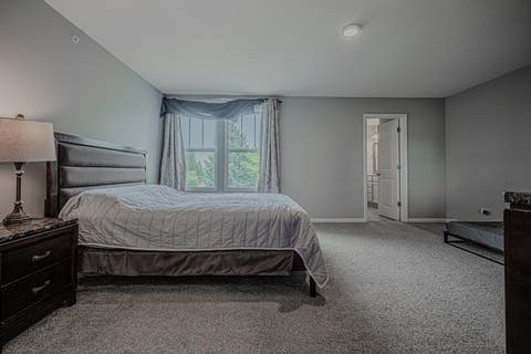 Tiny photo for 164 Roslyn Place, Bloomingdale, IL 60108 (MLS # 12732626)