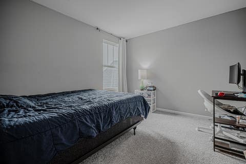 Tiny photo for 164 Roslyn Place, Bloomingdale, IL 60108 (MLS # 12732626)