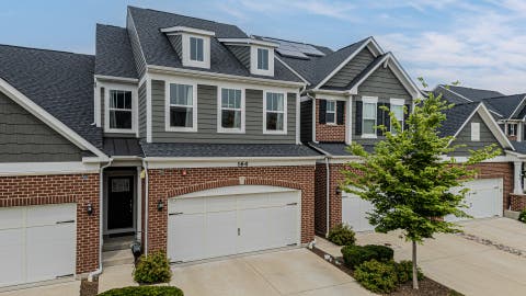 Tiny photo for 164 Roslyn Place, Bloomingdale, IL 60108 (MLS # 12732626)