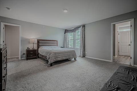 Tiny photo for 164 Roslyn Place, Bloomingdale, IL 60108 (MLS # 12732626)