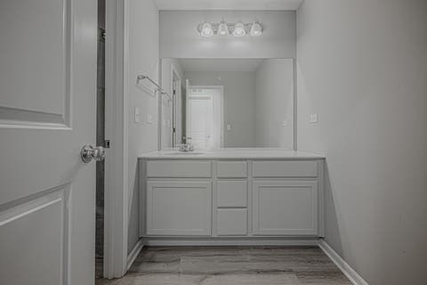 Tiny photo for 164 Roslyn Place, Bloomingdale, IL 60108 (MLS # 12732626)