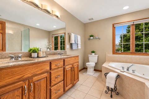 Tiny photo for 1009 Callaway Drive W, Shorewood, IL 60404 (MLS # 12727066)