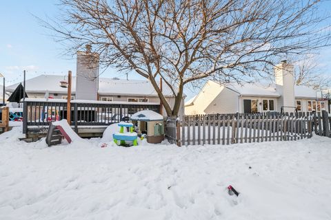 Tiny photo for 1590 Fairport Drive, Grayslake, IL 60030 (MLS # 12526906)