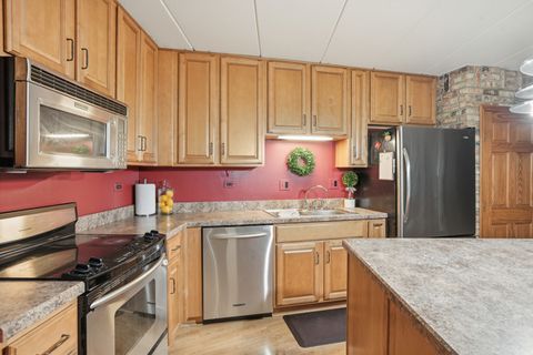 Tiny photo for 2304 Holiday Terrace #505, Lansing, IL 60438 (MLS # 12520561)