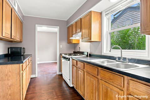 Tiny photo for 422 E Oak Street, Mundelein, IL 60060 (MLS # 12710742)