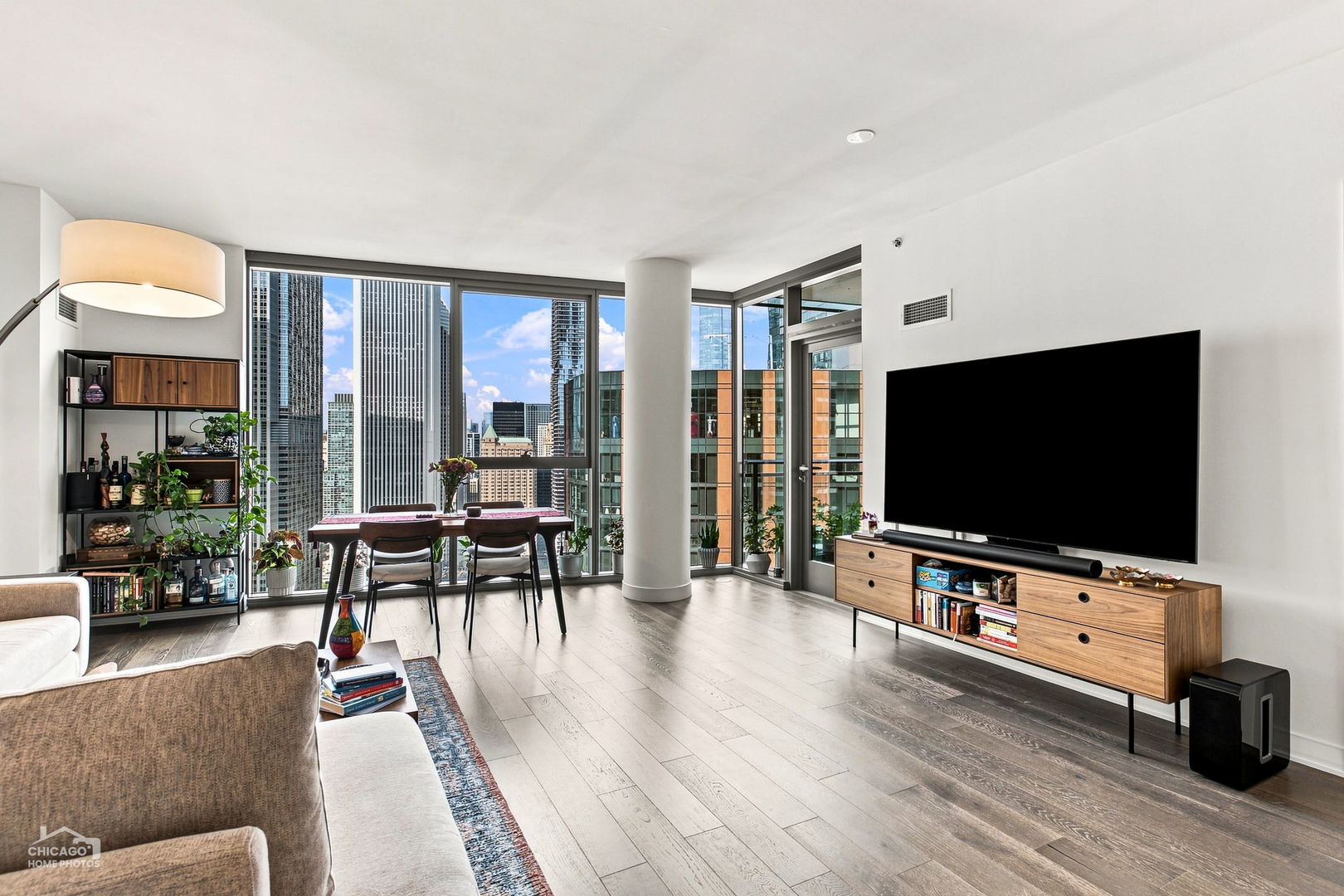 211 N Harbor Drive 3803
